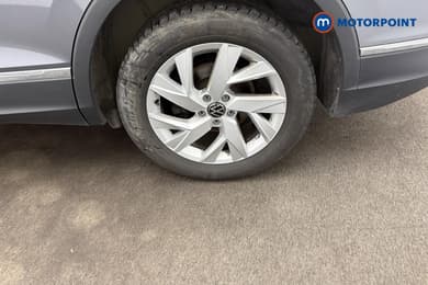Volkswagen Tiguan Allspace Life Manual Petrol SUV - Stock Number (1663390) - 14th supplementary image