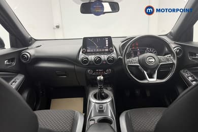 Nissan Juke N-Connecta Manual Petrol SUV - Stock Number (1667166) - 1st supplementary image