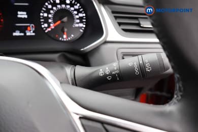 Renault Captur Evolution Manual Petrol SUV - Stock Number (1669014) - 9th supplementary image