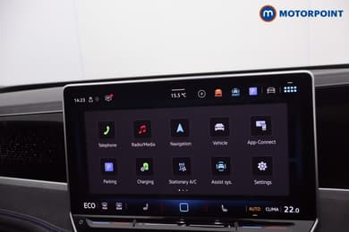 Volkswagen Passat R-Line Automatic Petrol Plug-In Hybrid Estate - Stock Number (1669389) - 21st supplementary image