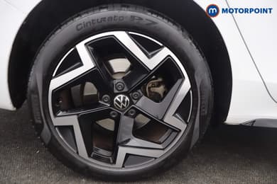 Volkswagen Passat R-Line Automatic Petrol Plug-In Hybrid Estate - Stock Number (1669389) - 31st supplementary image