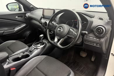 Nissan Juke N-Connecta Automatic Petrol SUV - Stock Number (1670650) - 7th supplementary image