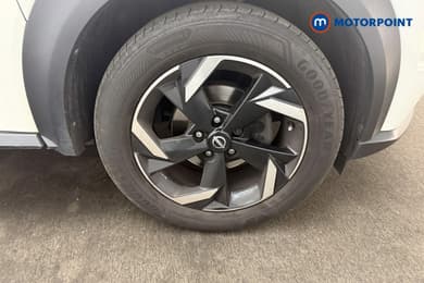 Nissan Juke N-Connecta Automatic Petrol SUV - Stock Number (1670650) - 24th supplementary image