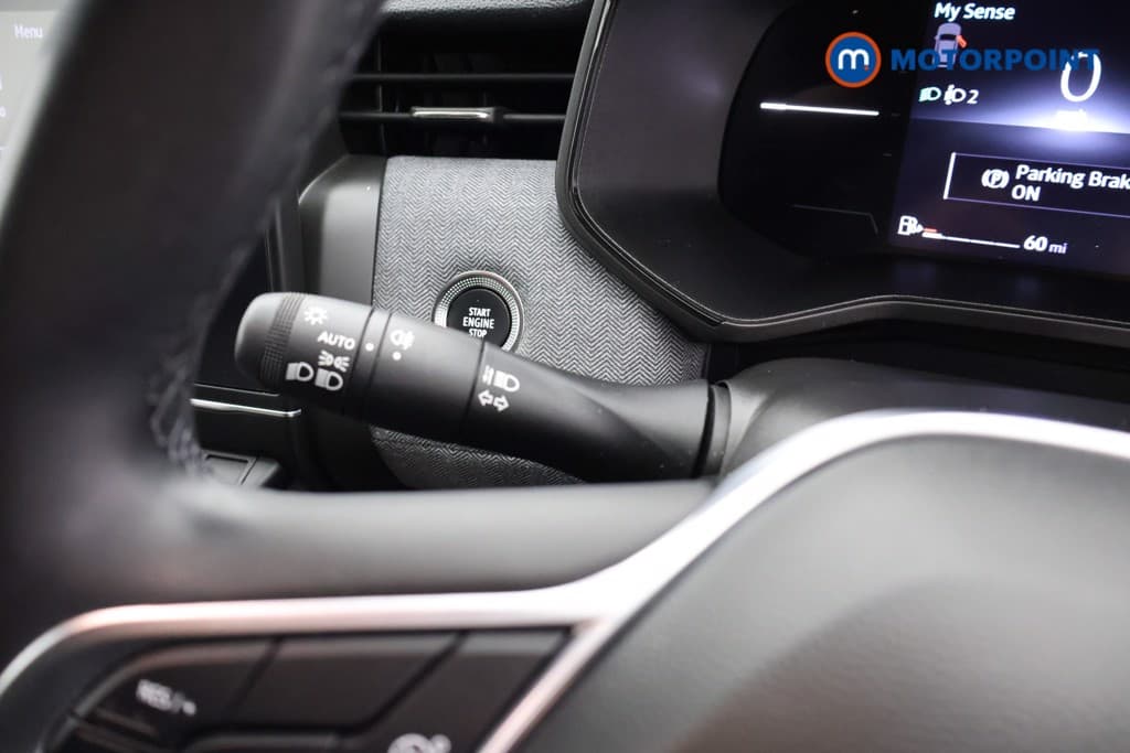 Renault Clio Techno Manual Petrol Hatchback - Stock Number (1674979) - 8th supplementary image