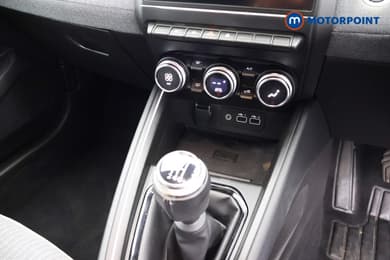 Renault Clio Techno Manual Petrol Hatchback - Stock Number (1674979) - 12th supplementary image