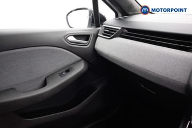 Renault Clio Techno Manual Petrol Hatchback - Stock Number (1674979) - 16th supplementary image