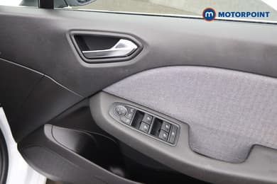 Renault Clio Techno Manual Petrol Hatchback - Stock Number (1674979) - 21st supplementary image