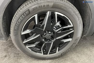 Peugeot 5008 Allure Premium Automatic Petrol SUV - Stock Number (1675581) - 32nd supplementary image