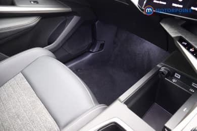 Peugeot 5008 Allure Premium Automatic Petrol SUV - Stock Number (1675670) - 17th supplementary image