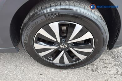 Volkswagen Taigo Life Manual Petrol SUV - Stock Number (1676105) - 38th supplementary image