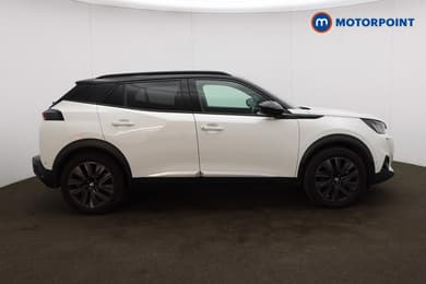 Peugeot 2008 Gt Premium Automatic Electric SUV - Stock Number (1664971) - Drivers side