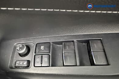 Toyota Corolla Design Automatic Petrol-Electric Hybrid Hatchback - Stock Number (1665548) - 19th supplementary image