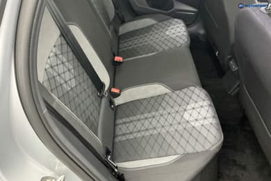 Volkswagen Polo R-Line Manual Petrol Hatchback - Stock Number (1670171) - 4th supplementary image