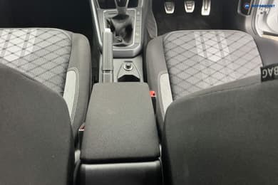 Volkswagen Polo R-Line Manual Petrol Hatchback - Stock Number (1670171) - 11th supplementary image