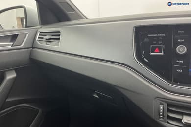 Volkswagen Polo R-Line Manual Petrol Hatchback - Stock Number (1670171) - 18th supplementary image
