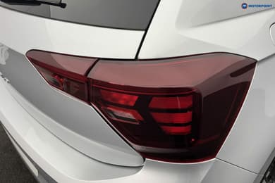 Volkswagen Polo R-Line Manual Petrol Hatchback - Stock Number (1670171) - 32nd supplementary image