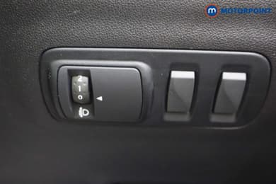 Renault Kadjar Dynamique S Nav Manual Petrol SUV - Stock Number (1674789) - 15th supplementary image