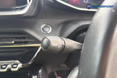 Peugeot 2008 Allure Premium Manual Petrol SUV - Stock Number (1675154) - 10th supplementary image