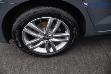 Volkswagen Touran Match Manual Petrol People Carrier - Stock Number (1668542) - 40th supplementary image