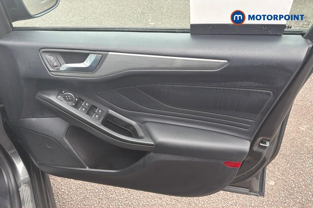 FORD FOCUS 1.0 EcoBoost 125 Titanium 5dr - Stock Number (1668792)