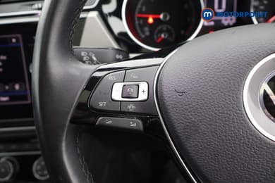Volkswagen Touran Se Family Manual Petrol People Carrier - Stock Number (1670726) - 2nd supplementary image