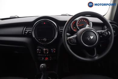 Mini Hatchback One Classic Manual Petrol Hatchback - Stock Number (1671155) - 6th supplementary image