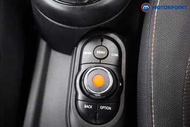 Mini Hatchback One Classic Manual Petrol Hatchback - Stock Number (1671155) - 14th supplementary image