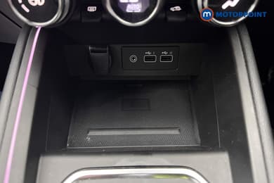 Renault Clio Techno Automatic Petrol-Electric Hybrid Hatchback - Stock Number (1672151) - 16th supplementary image