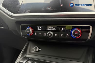 Audi Q3 Black Edition Automatic Petrol SUV - Stock Number (1673222) - 13th supplementary image