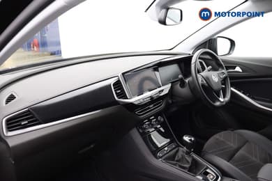 Vauxhall Grandland Ultimate Manual Petrol SUV - Stock Number (1676770) - 21st supplementary image