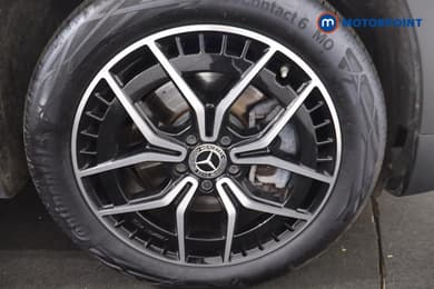 Mercedes-Benz EQB Amg Line Automatic Electric SUV - Stock Number (1652192) - 16th supplementary image