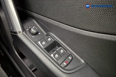 Audi Q2 S Line Automatic Petrol SUV - Stock Number (1666354) - 19th supplementary image