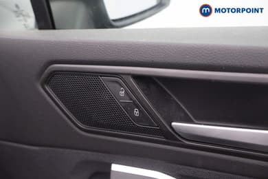 Volkswagen Tiguan Elegance Automatic Petrol Plug-In Hybrid SUV - Stock Number (1668438) - 10th supplementary image