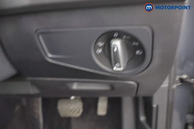 Volkswagen Tiguan Elegance Automatic Petrol Plug-In Hybrid SUV - Stock Number (1668438) - 14th supplementary image