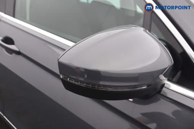 Volkswagen Tiguan Elegance Automatic Petrol Plug-In Hybrid SUV - Stock Number (1668438) - 23rd supplementary image