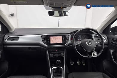 Volkswagen T-Roc Active Manual Petrol SUV - Stock Number (1669811) - 1st supplementary image