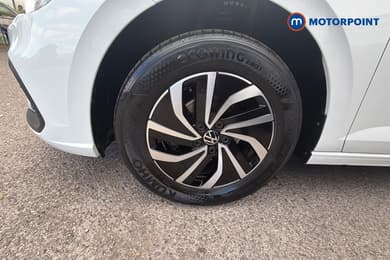 Volkswagen Polo Life Manual Petrol Hatchback - Stock Number (1670388) - 38th supplementary image