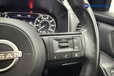 Nissan Qashqai Acenta Premium Automatic Petrol-Electric Hybrid SUV - Stock Number (1672620) - 9th supplementary image