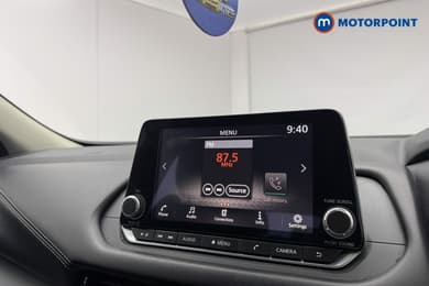 Nissan Qashqai Acenta Premium Automatic Petrol-Electric Hybrid SUV - Stock Number (1672620) - 13th supplementary image