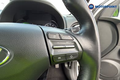 Hyundai Kona Premium Automatic Petrol-Electric Hybrid SUV - Stock Number (1673551) - 4th supplementary image
