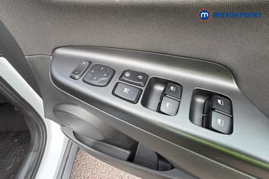 Hyundai Kona Premium Automatic Petrol-Electric Hybrid SUV - Stock Number (1673551) - 20th supplementary image