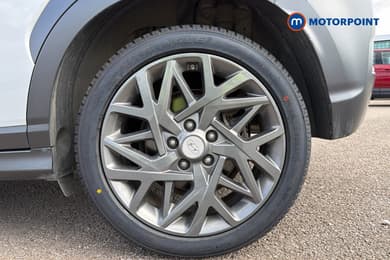 Hyundai Kona Premium Automatic Petrol-Electric Hybrid SUV - Stock Number (1673551) - 48th supplementary image