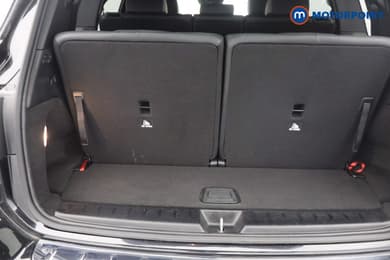 Mercedes-Benz EQB Amg Line Automatic Electric SUV - Stock Number (1673940) - 4th supplementary image