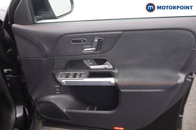 Mercedes-Benz EQB Amg Line Automatic Electric SUV - Stock Number (1673940) - 9th supplementary image