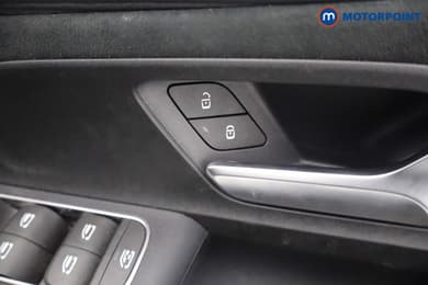 Mercedes-Benz EQB Amg Line Automatic Electric SUV - Stock Number (1673940) - 11th supplementary image