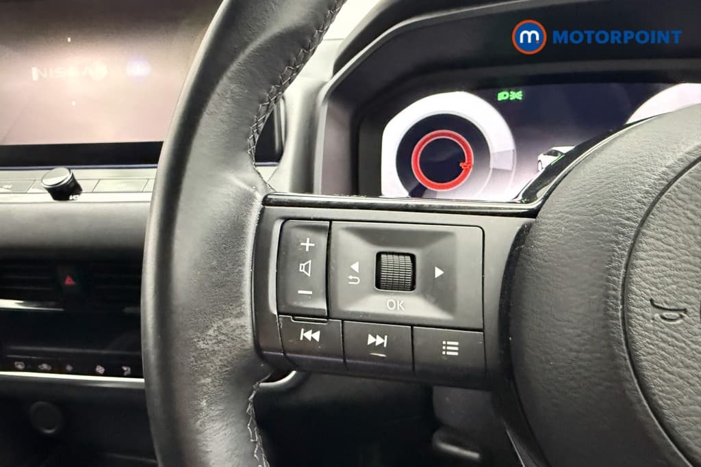 Nissan Qashqai N-Connecta Manual Petrol SUV - Stock Number (1675072) - 8th supplementary image