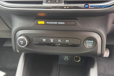 Ford Focus St-Line Edition Manual Petrol Hatchback - Stock Number (1675117) - 13th supplementary image