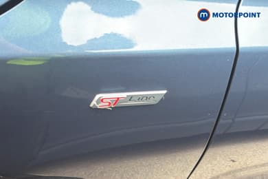 Ford Focus St-Line Edition Manual Petrol Hatchback - Stock Number (1675117) - 42nd supplementary image