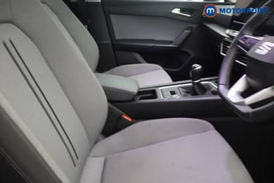 Seat Leon Se Dynamic Manual Petrol Hatchback - Stock Number (1675656) - 11th supplementary image