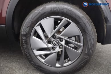 Nissan Qashqai Acenta Premium Automatic Petrol SUV - Stock Number (1676902) - 27th supplementary image